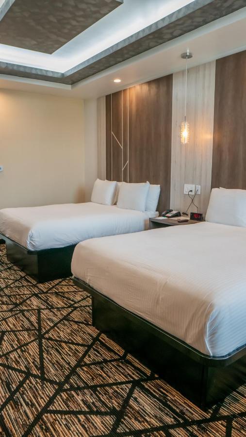 Surestay Hotel By Best Western Houston Southeast South Houston Exterior foto