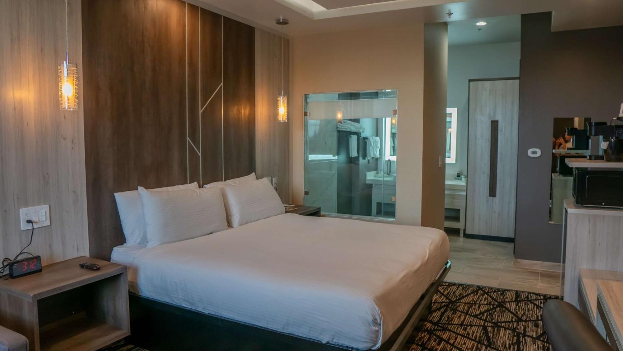 Surestay Hotel By Best Western Houston Southeast South Houston Exterior foto